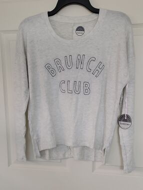 Sound & Matter Heather Light Gray "Brunch Club" Pullover